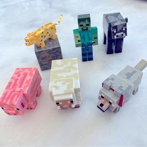 7 Minecraft toys.
